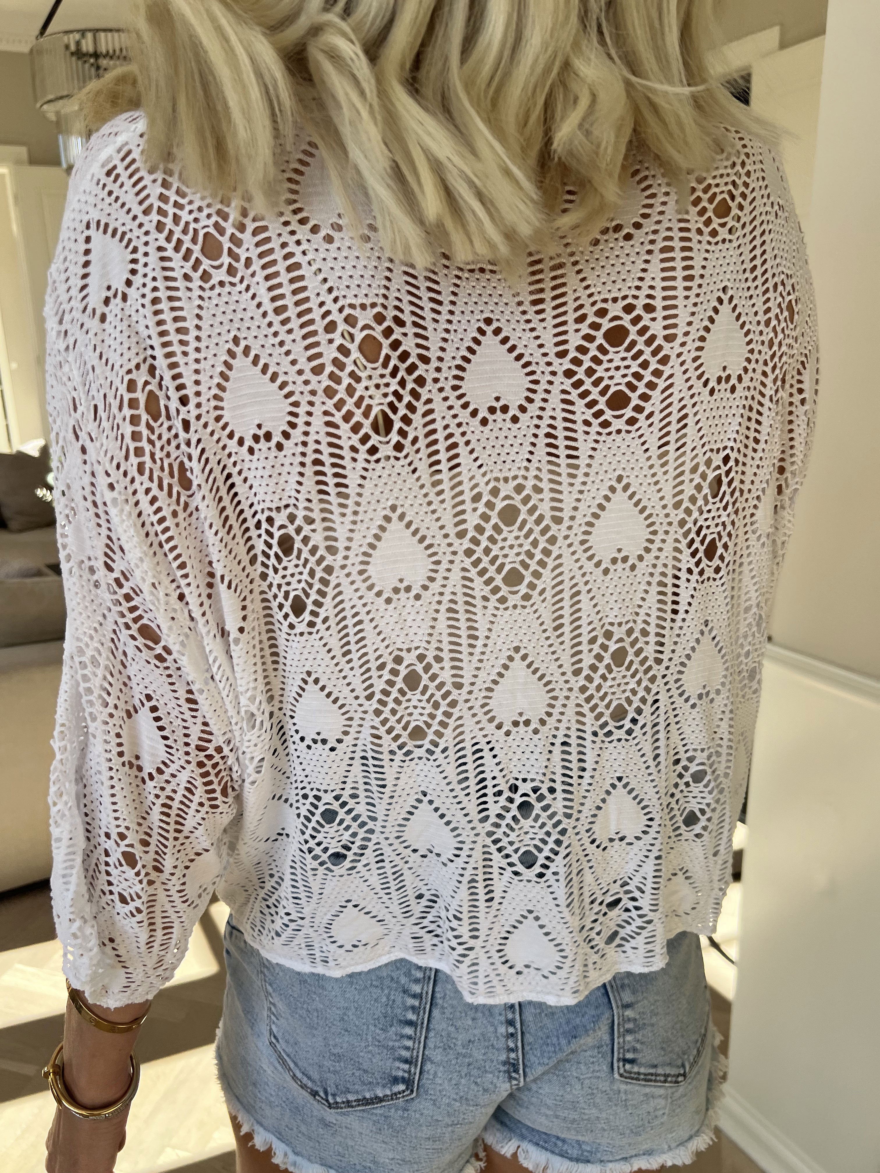 Elly - Let cardigan i viskose med hulmønster